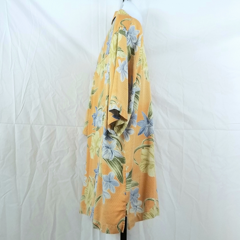 Jamaica Jaxx Silk Hawaiian Button Down Shirt - Picture 2 of 7